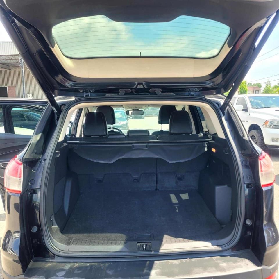 2013 Ford Escape SEL - Photo #9