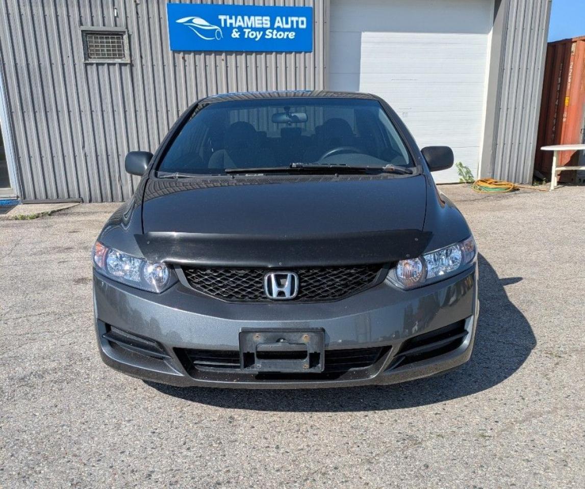 2011 Honda Civic DX-G - Photo #2