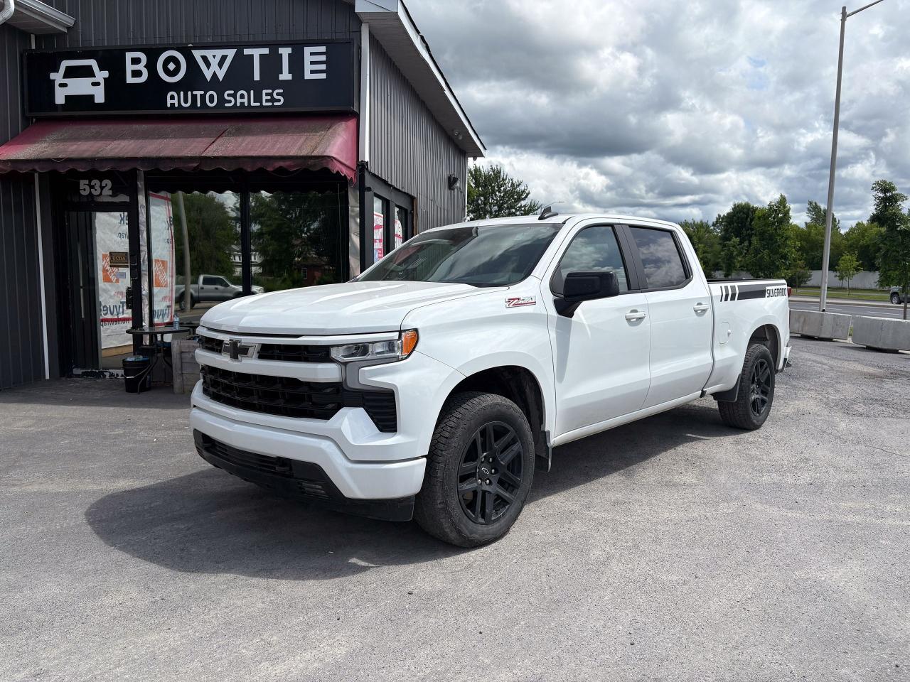 Used 2024 Chevrolet Silverado 1500 Z71 for sale in Cornwall, ON