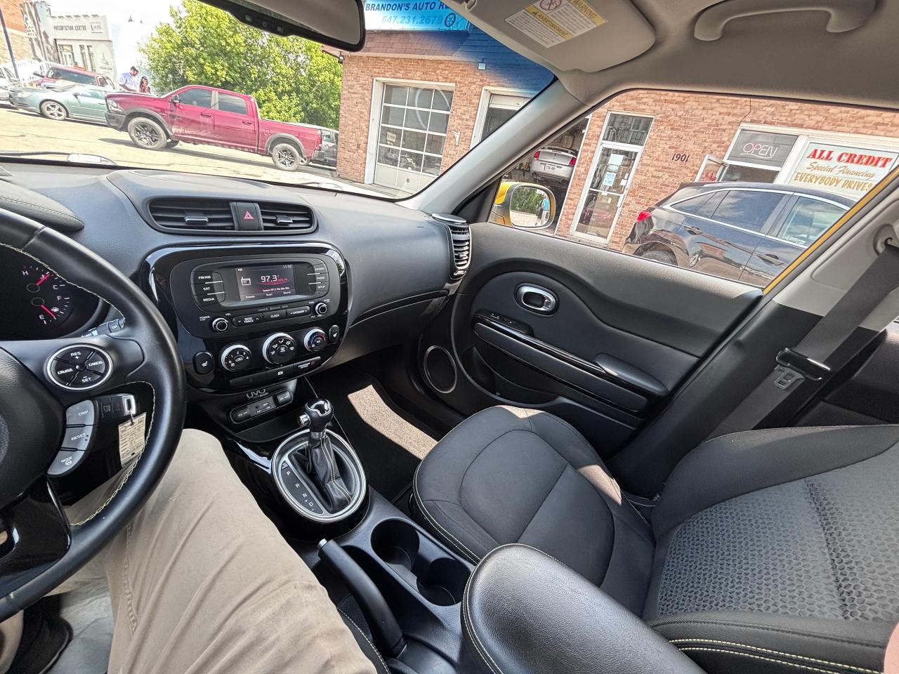 2015 Kia Soul EX LOADED LOTS OF SERVICE - Photo #20