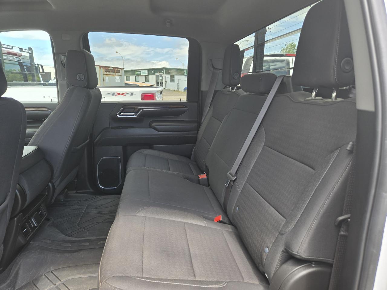 2024 Chevrolet Silverado 2500 LT - Photo #9