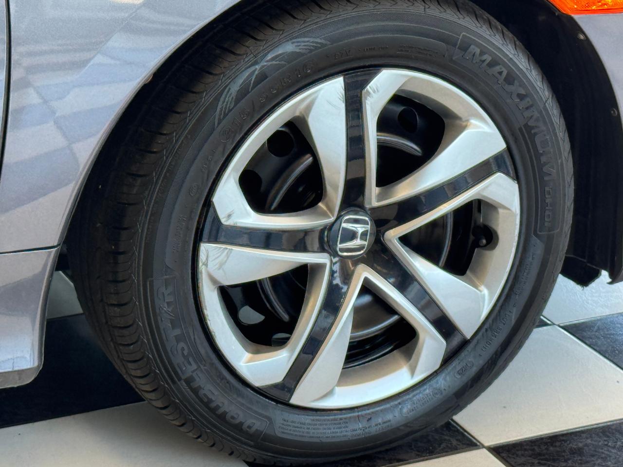 2018 Honda Civic LX+Camera+ApplePlay+Heated Seats+A/C Photo46