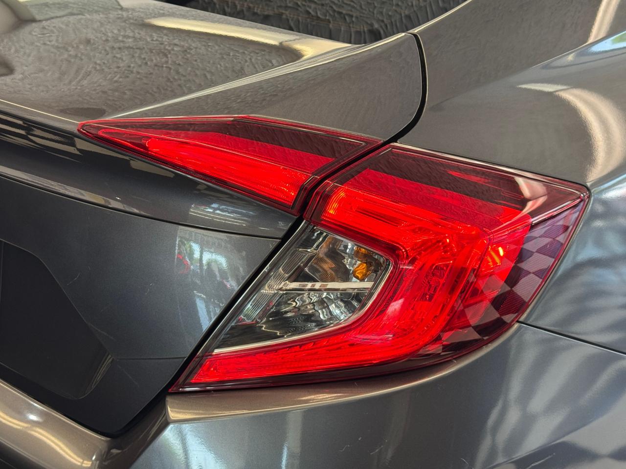 2018 Honda Civic LX+Camera+ApplePlay+Heated Seats+A/C Photo53