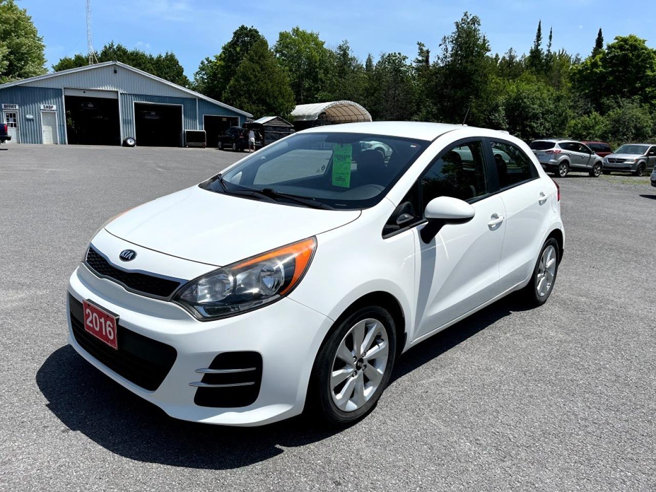 2016 Kia Rio EX - Photo #2