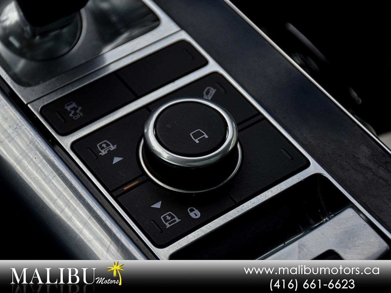 2021 Land Rover Range Rover Sport HSE Silver Photo