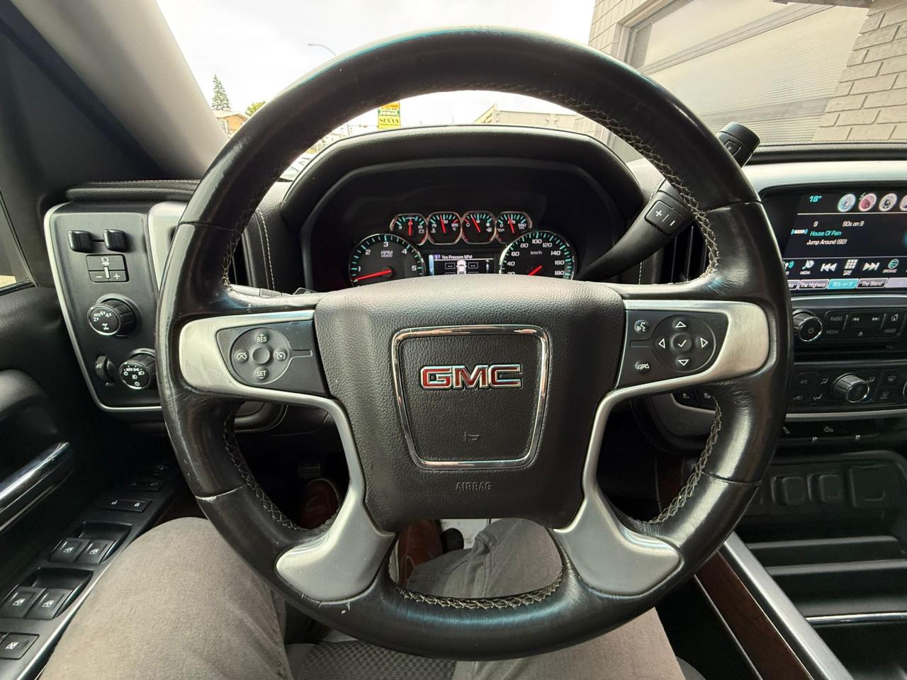 2018 GMC Sierra 1500 Sierra 1500 SLE 5.3L V8 - Photo #20