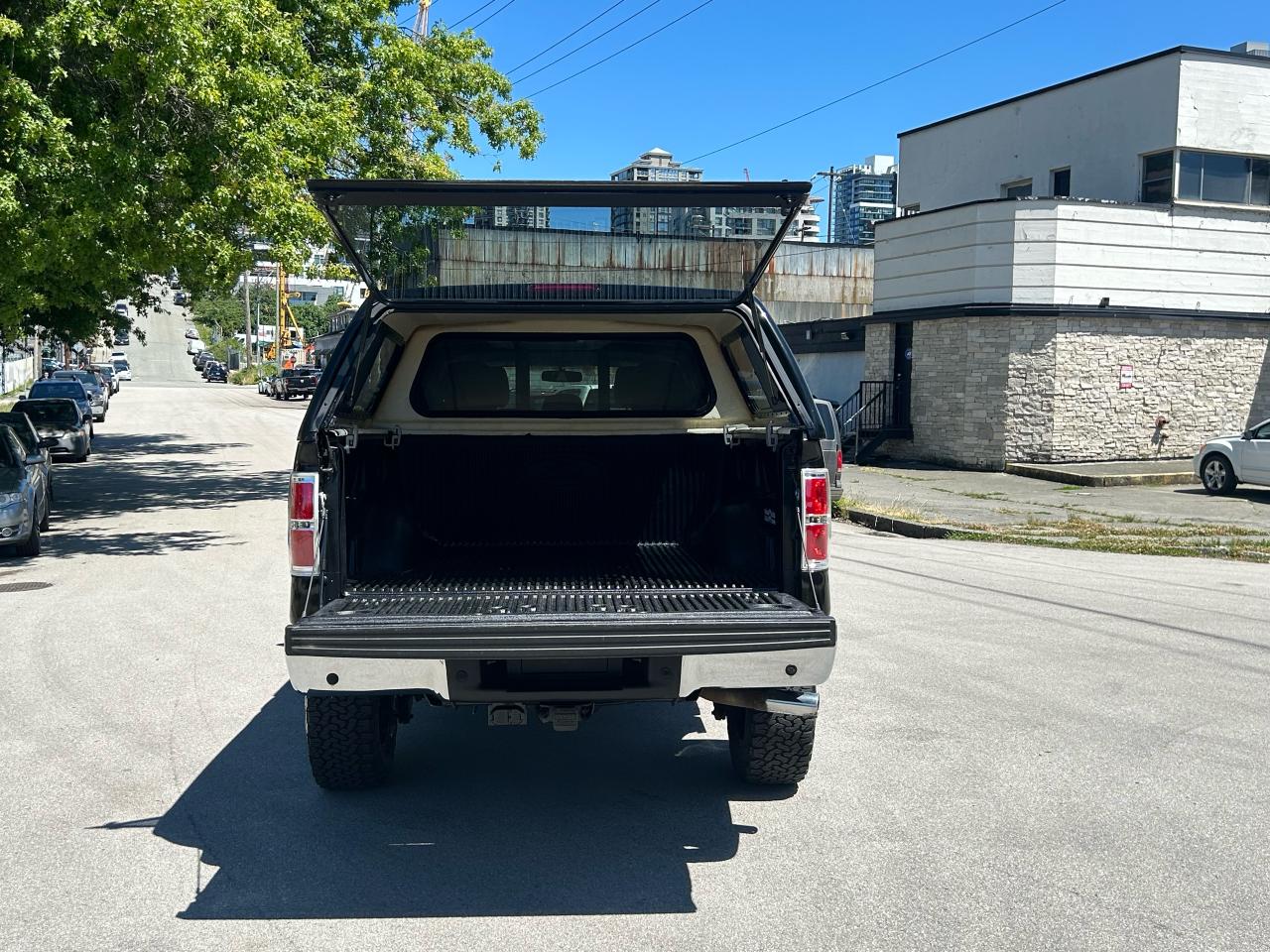 2014 Ford F-150 XLT - Photo #5