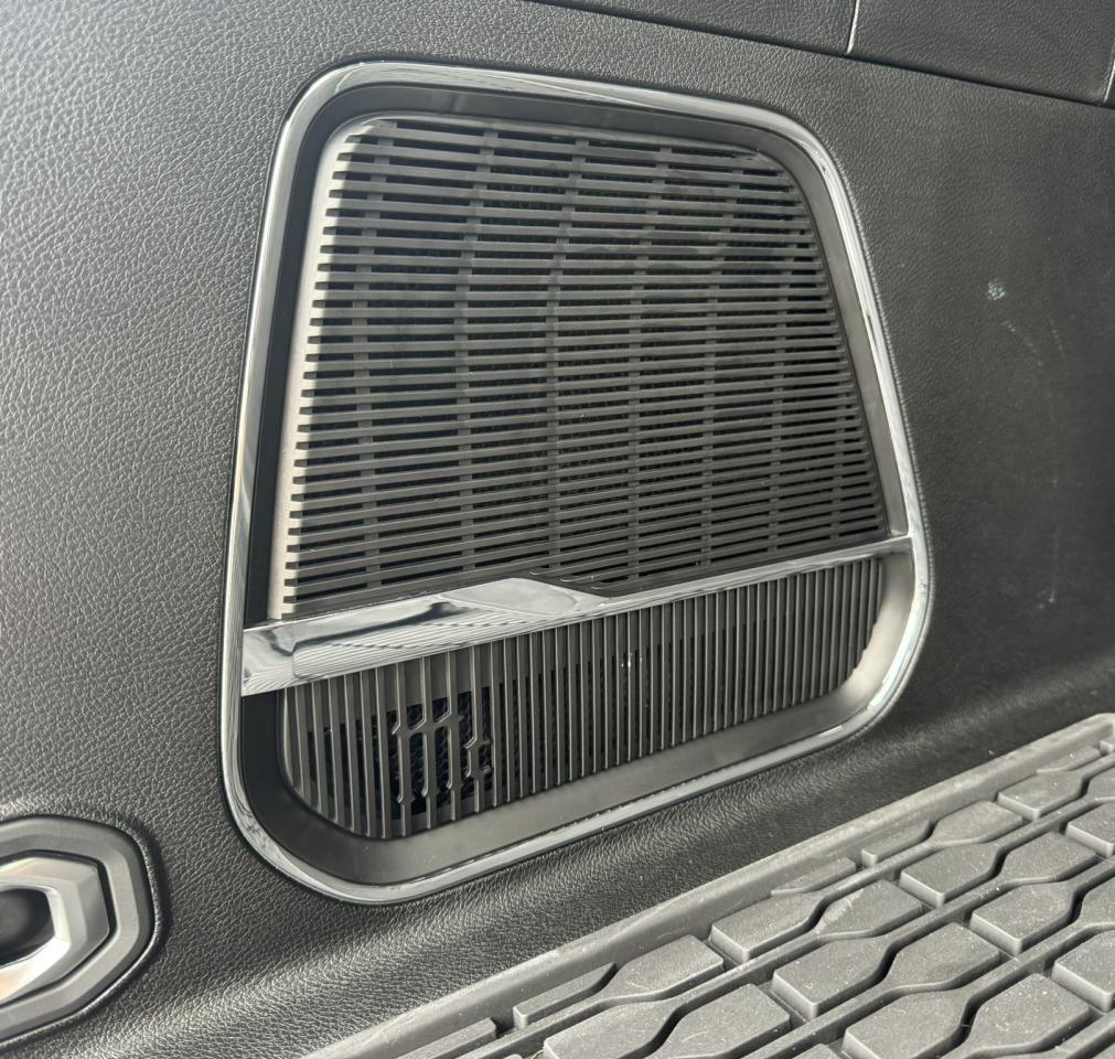 2024 Jeep Wagoneer Series III 4x4 Photo