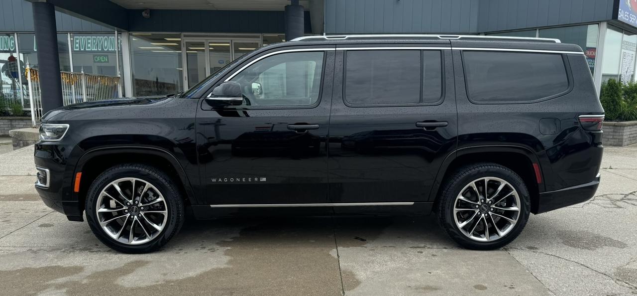 2024 Jeep Wagoneer Series III 4x4 Photo