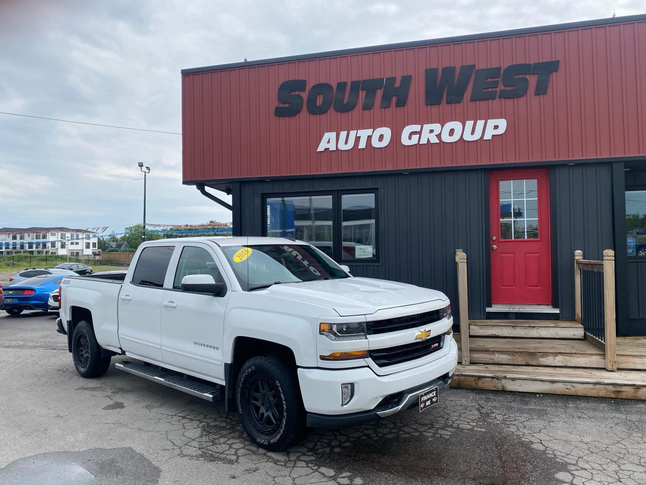 Used 2018 Chevrolet Silverado 1500 LT for sale in London, ON