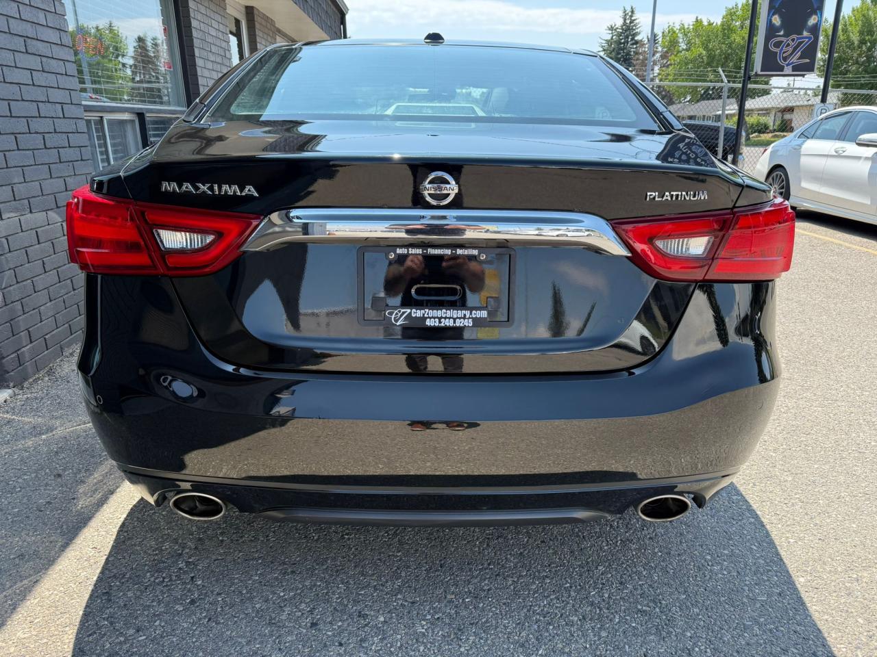 2016 Nissan Maxima Platinum - Photo #4