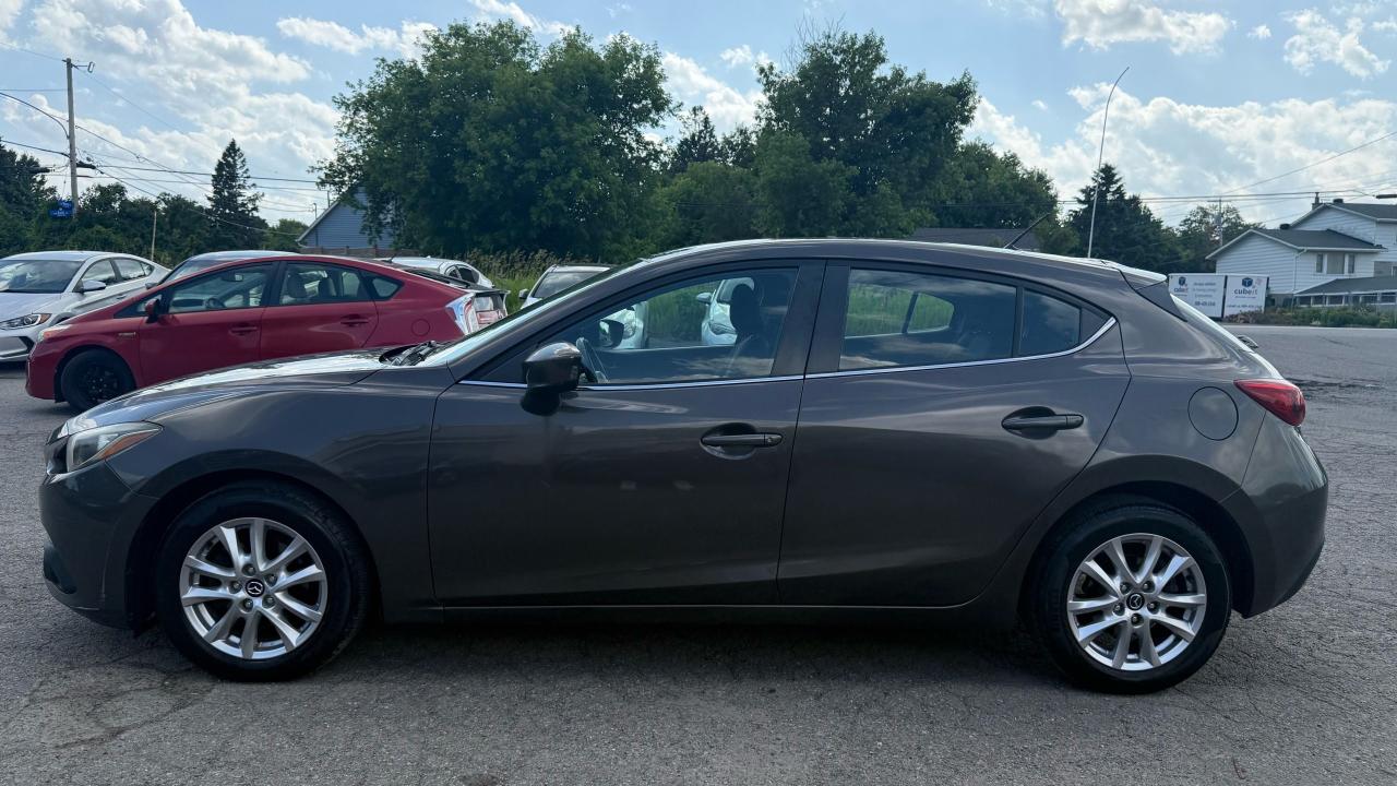 2014 Mazda MAZDA3 GS-SKY - Photo #2