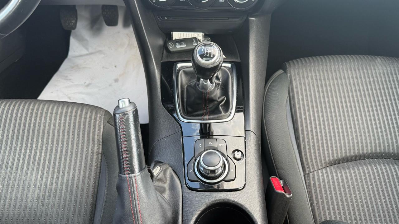 2014 Mazda MAZDA3 GS-SKY - Photo #15