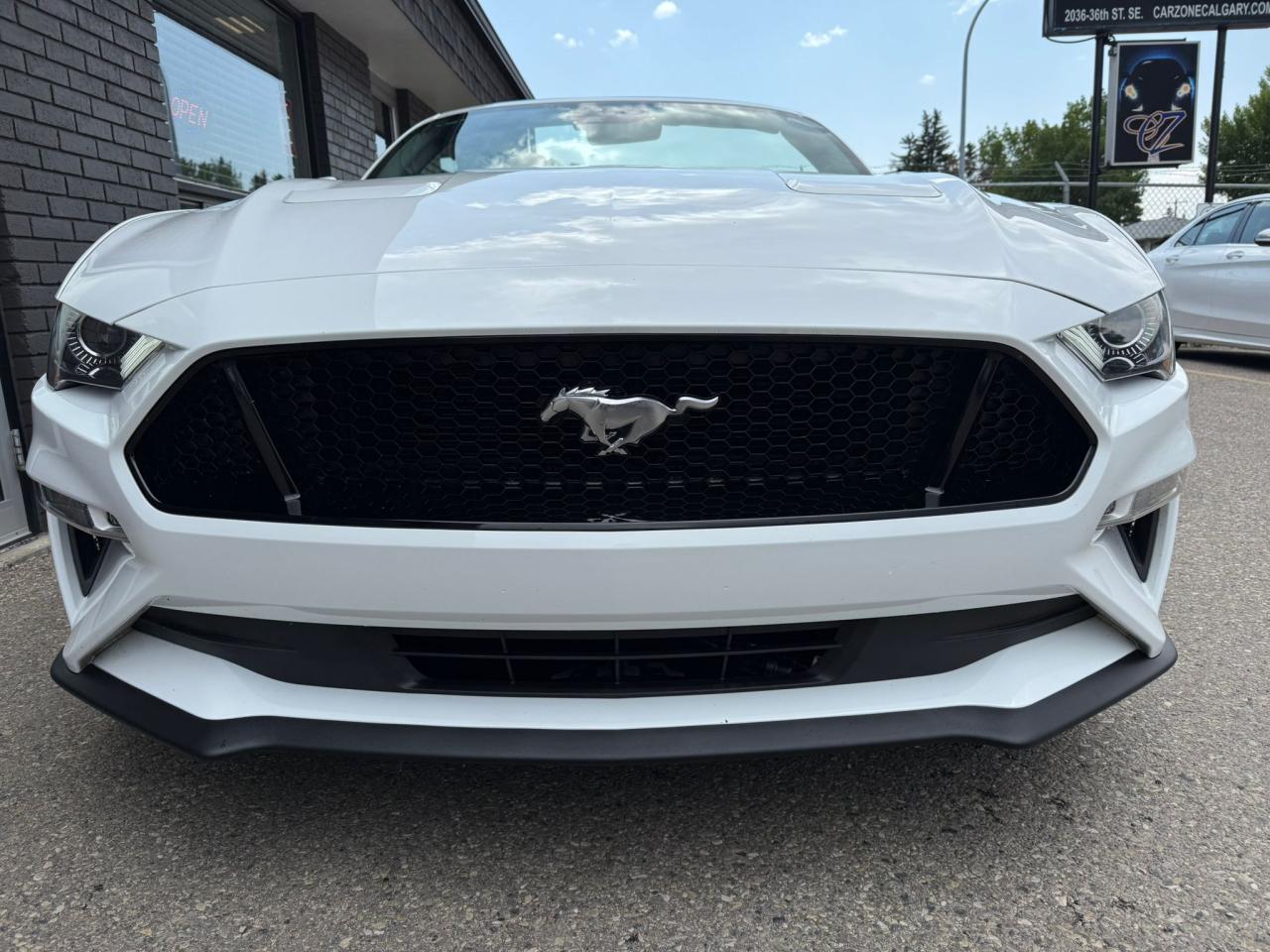 2022 Ford Mustang GT Premium Convertible 6spd Manual - Photo #6