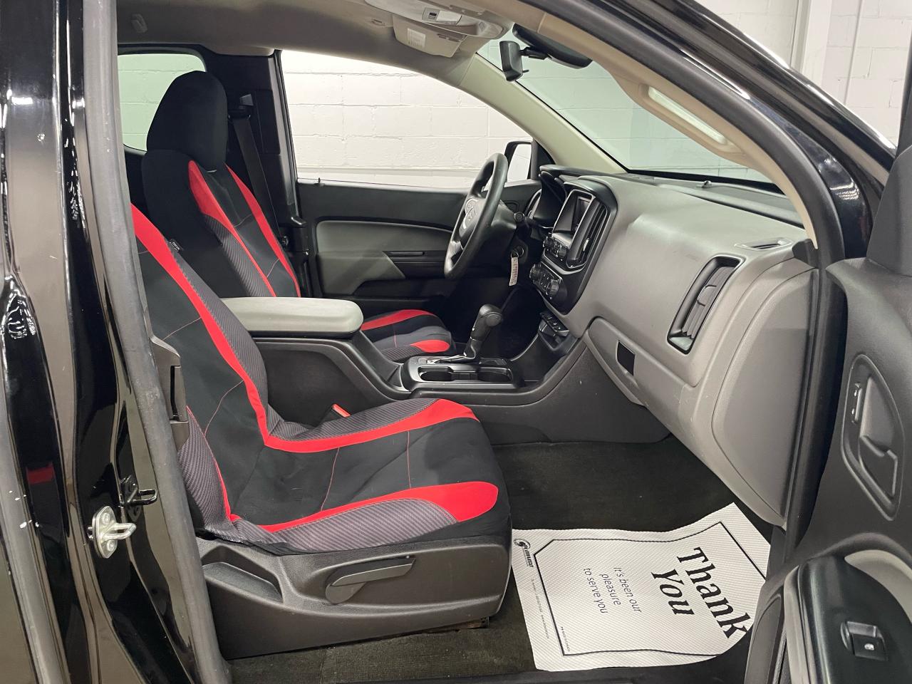 2015 GMC Canyon 4WD Ext Cab 128.3" Photo10