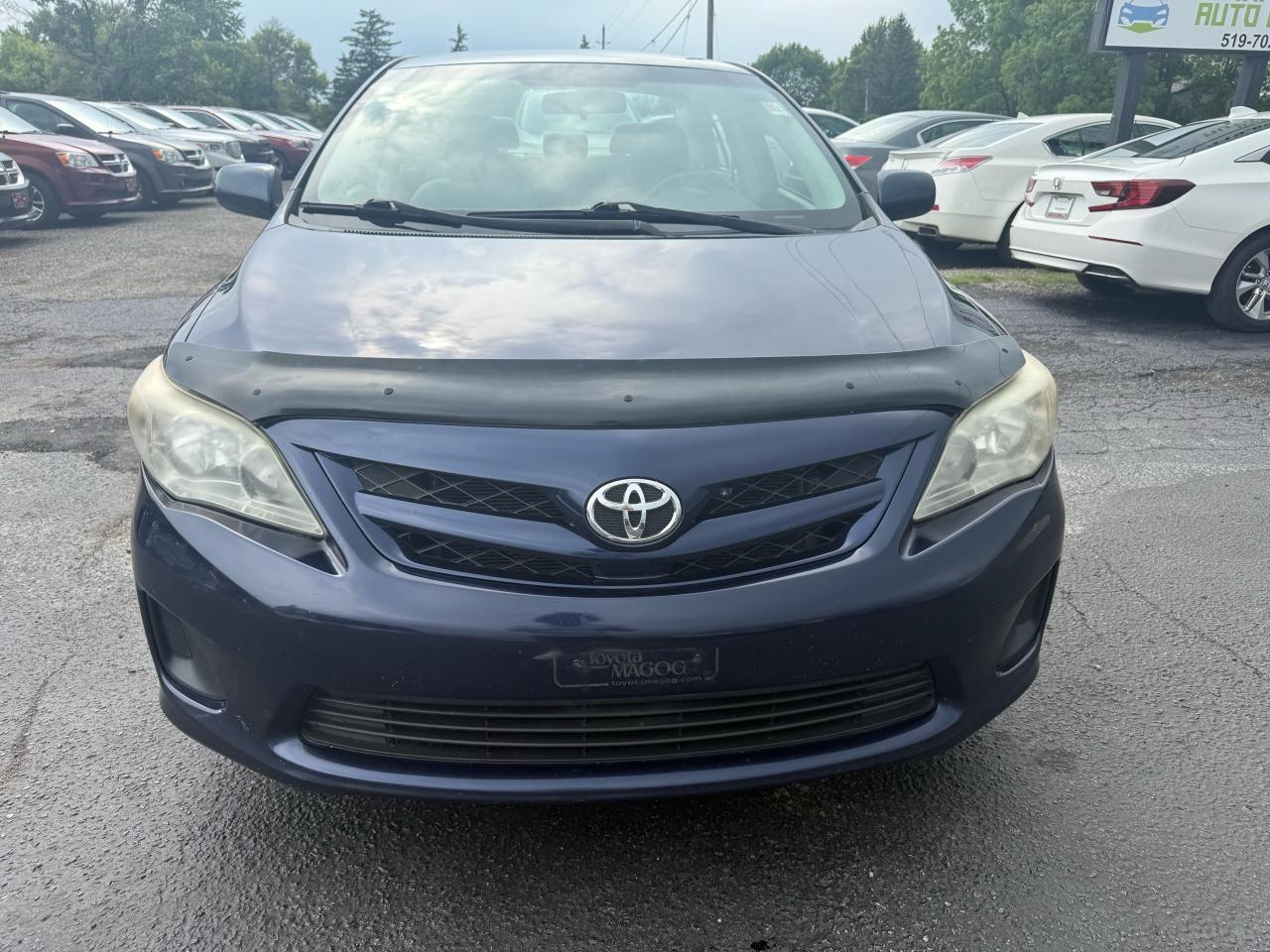 2011 Toyota Corolla CE Photo8