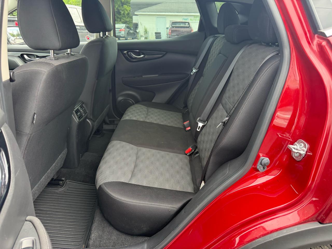 2019 Nissan Qashqai SV Photo13