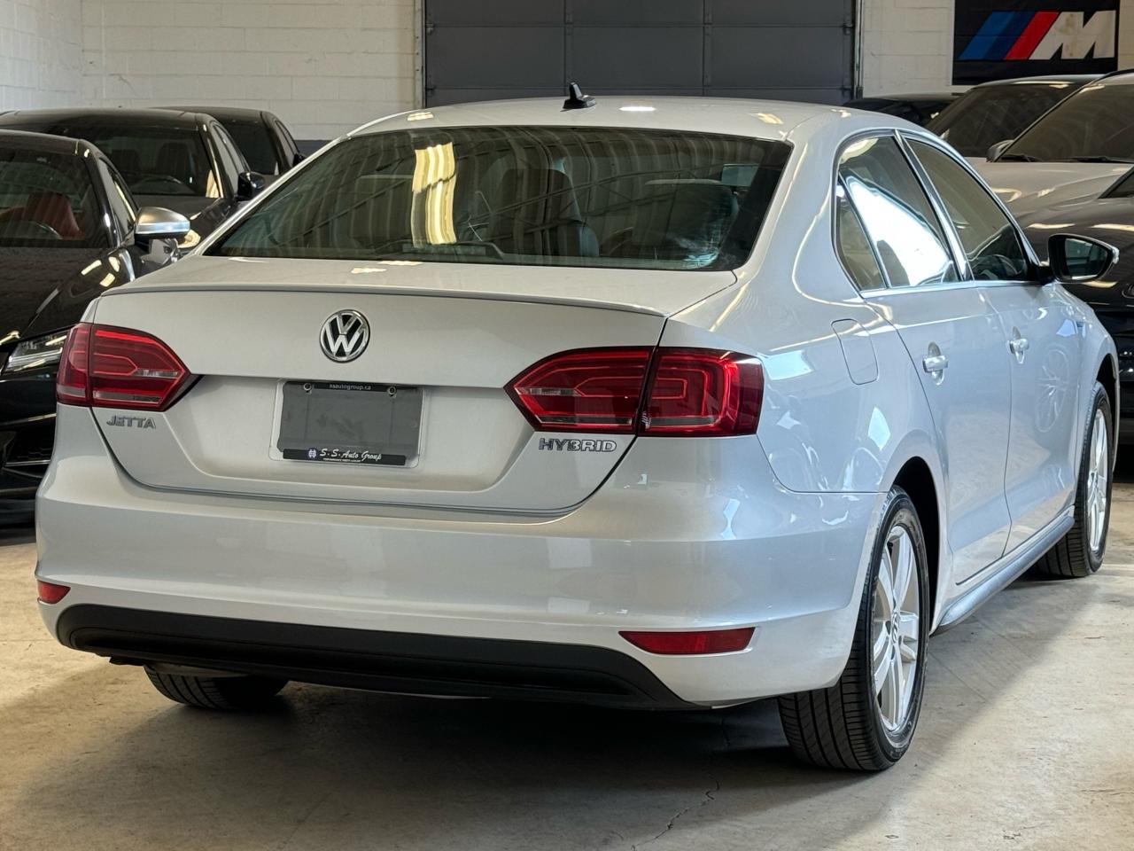 2013 Volkswagen Jetta HYBRID|KEYLESS|HEATED SEATS|CRUISE CONTROL| - Photo #4
