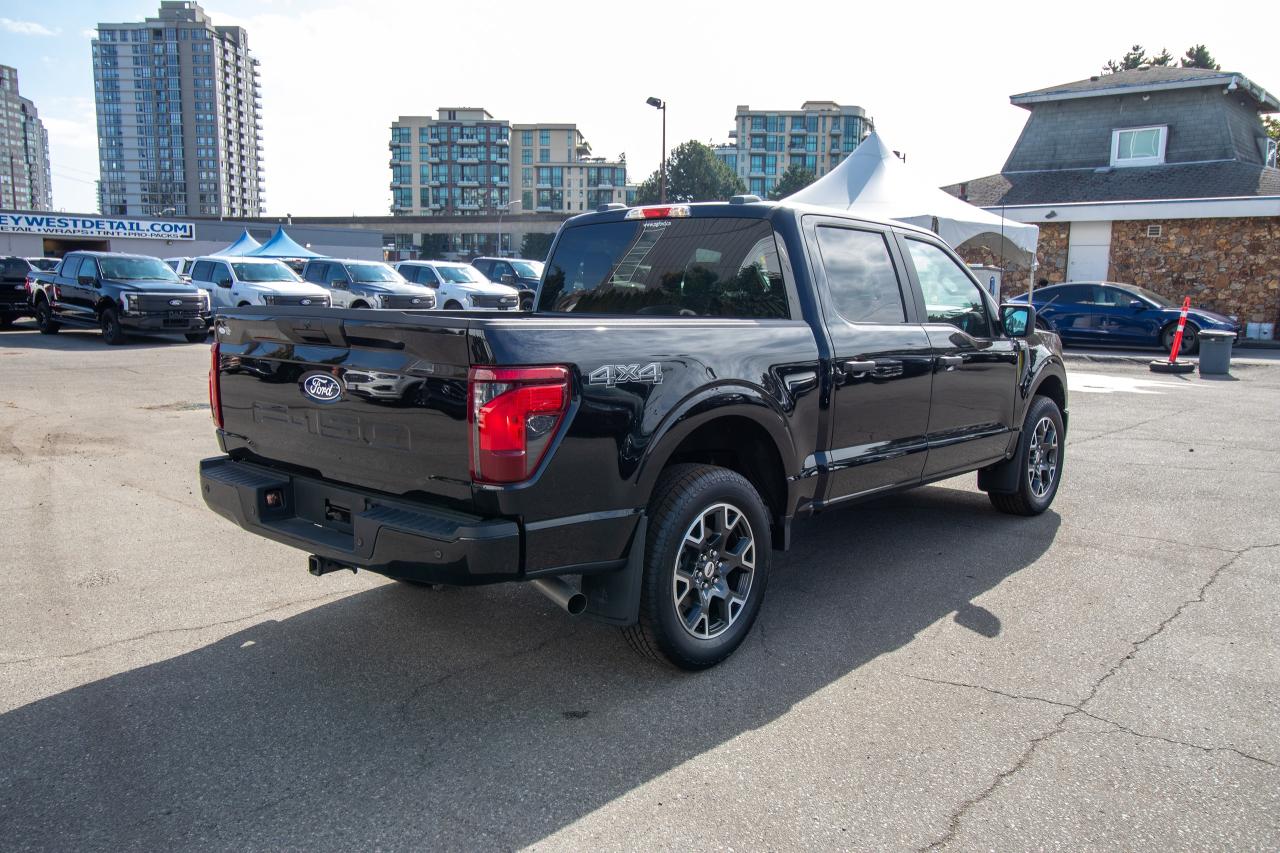 2025 Ford F-150 STX 4WD SuperCrew 5.5' Box Photo5