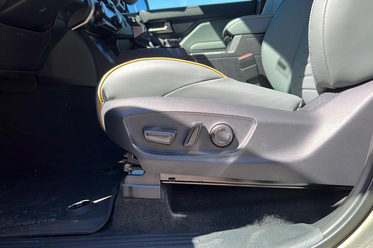 2025 Toyota Tacoma HV DOUBLE CAB TRAILHUNTER Photo