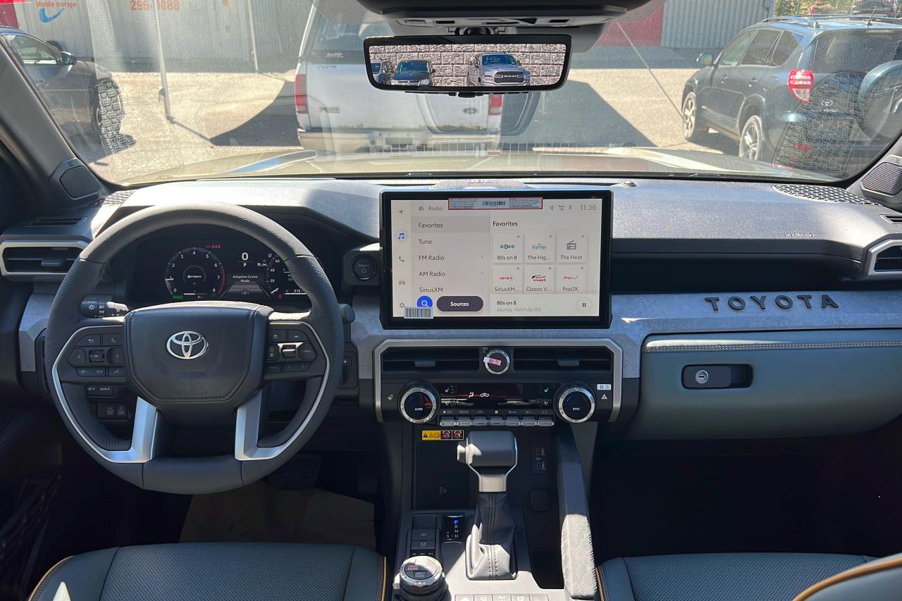 2025 Toyota Tacoma HV DOUBLE CAB TRAILHUNTER Photo