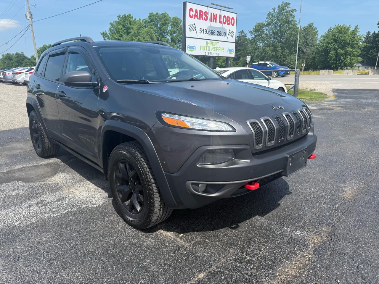 Used 2016 Jeep Cherokee Trailhawk * PANO SUNROOF*CERTIFIED for sale in Komoka, ON