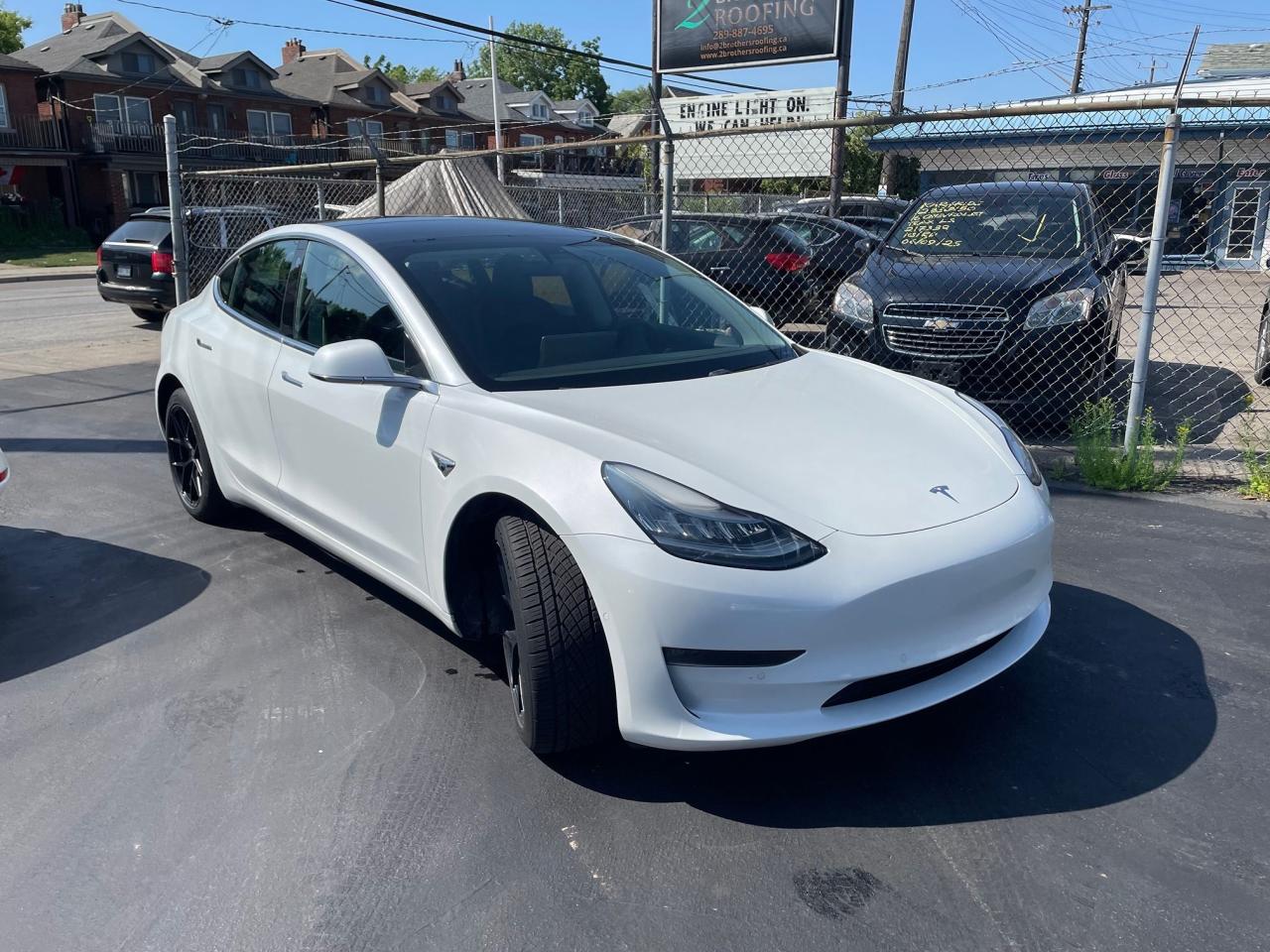 2019 Tesla Model 3 Long Range *AWD, NAV, FRONT & REAR HEATED SEATS* - Photo #3