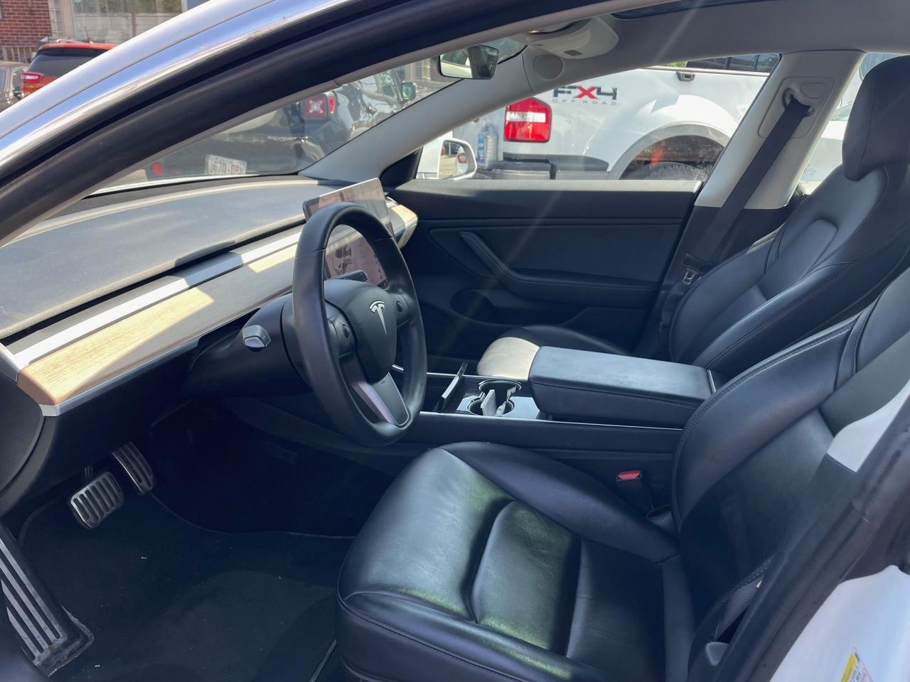 2019 Tesla Model 3 Long Range *AWD, NAV, FRONT & REAR HEATED SEATS* - Photo #10