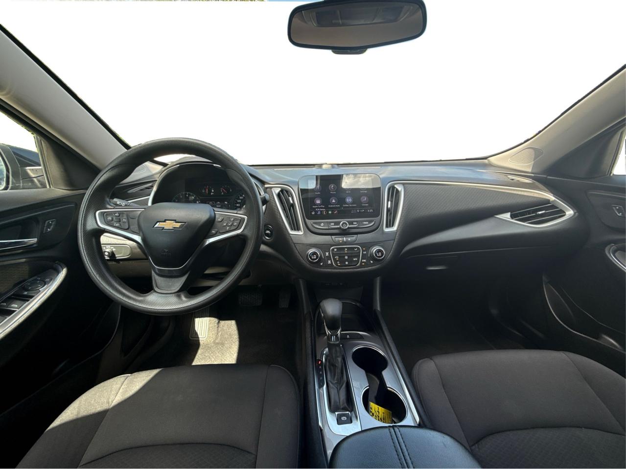 2022 Chevrolet Malibu LT (1LT) - Photo #16