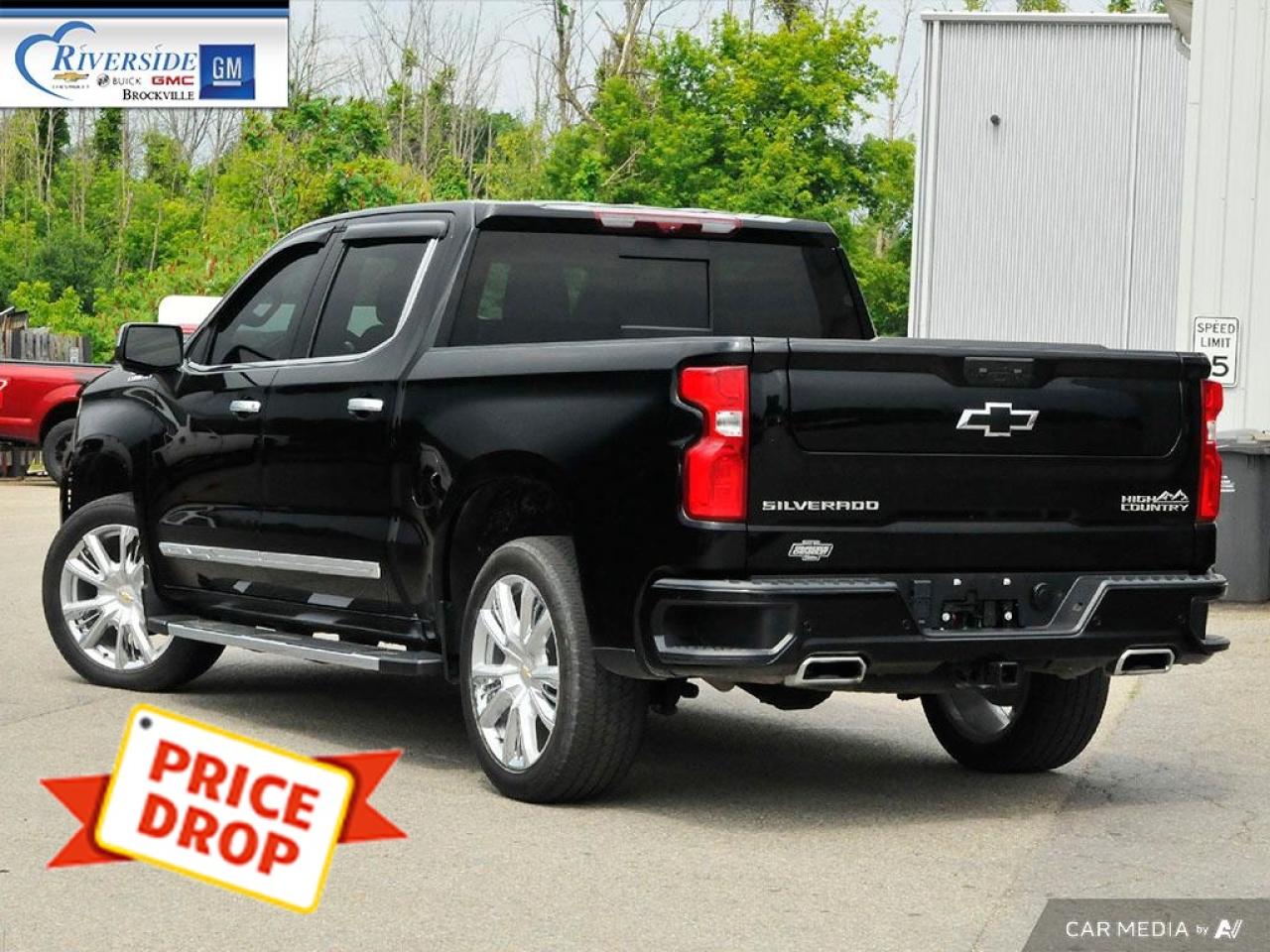 2024 Chevrolet Silverado 1500 High Country Photo3