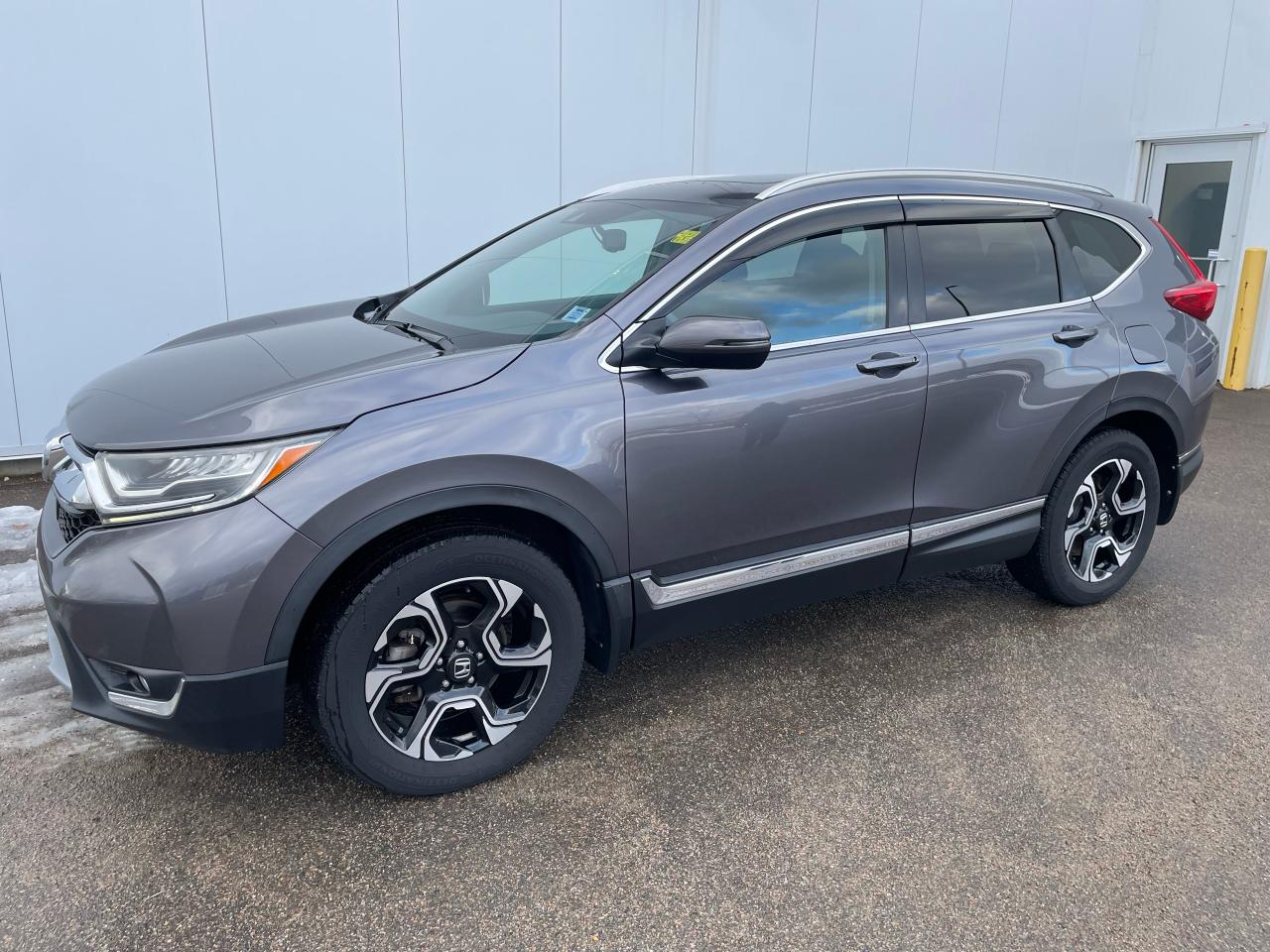 2019 Honda CR-V Touring AWD Photo0