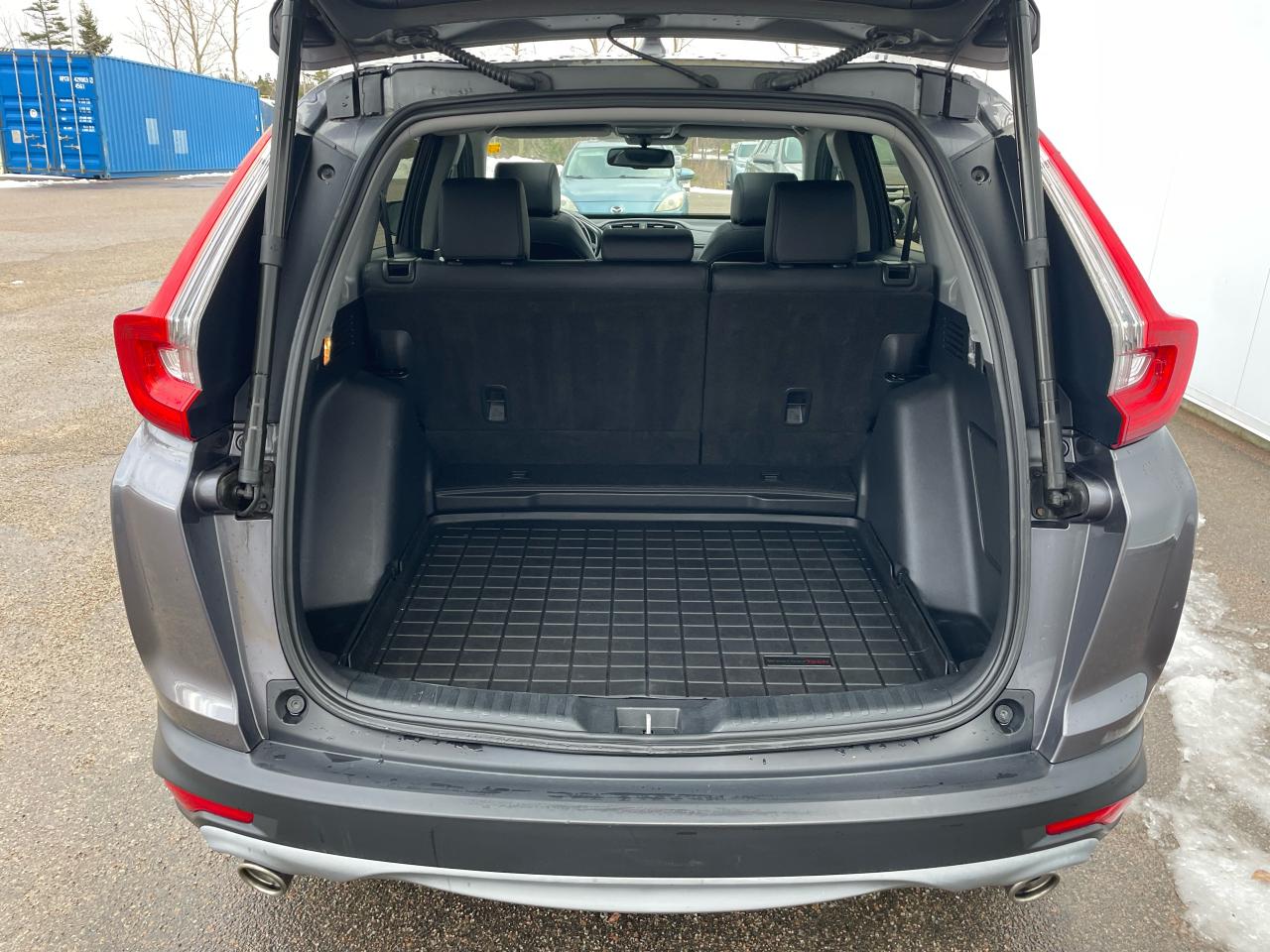 2019 Honda CR-V Touring AWD Photo4