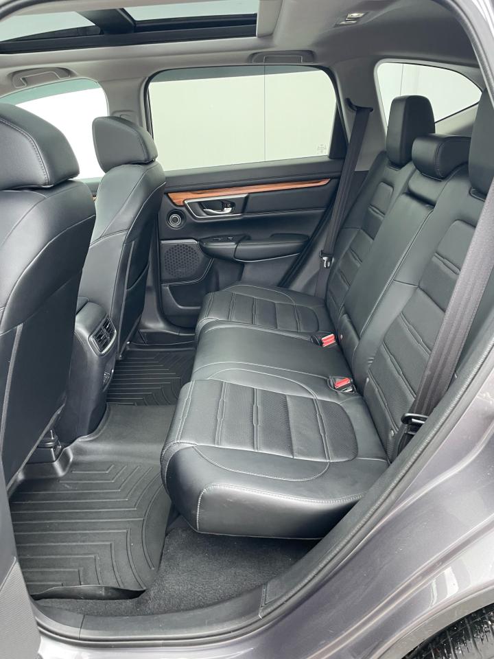 2019 Honda CR-V Touring AWD Photo