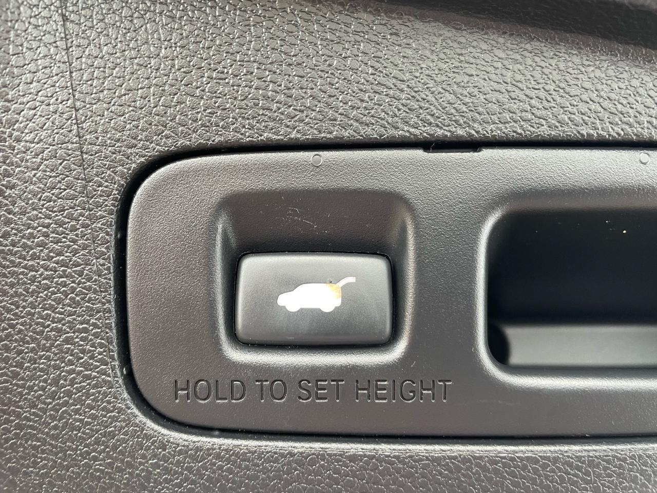 2019 Honda CR-V Touring AWD Photo