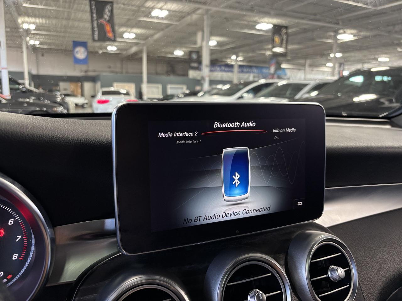 2016 Mercedes-Benz GLC GLC300|4MATIC|NAV|BLACKWOOD|DUALROOF|LEATHER|+++ - Photo #21