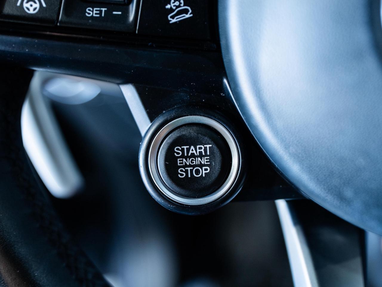 2022 Alfa Romeo Stelvio Veloce/HARMEN K/NAV/1OWNER/CLEAN CARFAX Photo