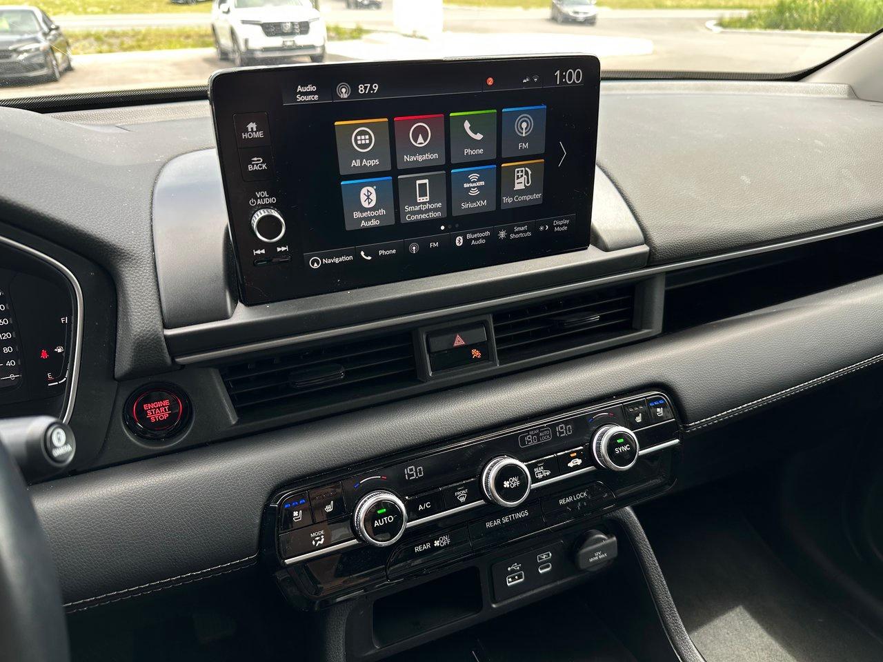 2023 Honda Pilot Touring Photo