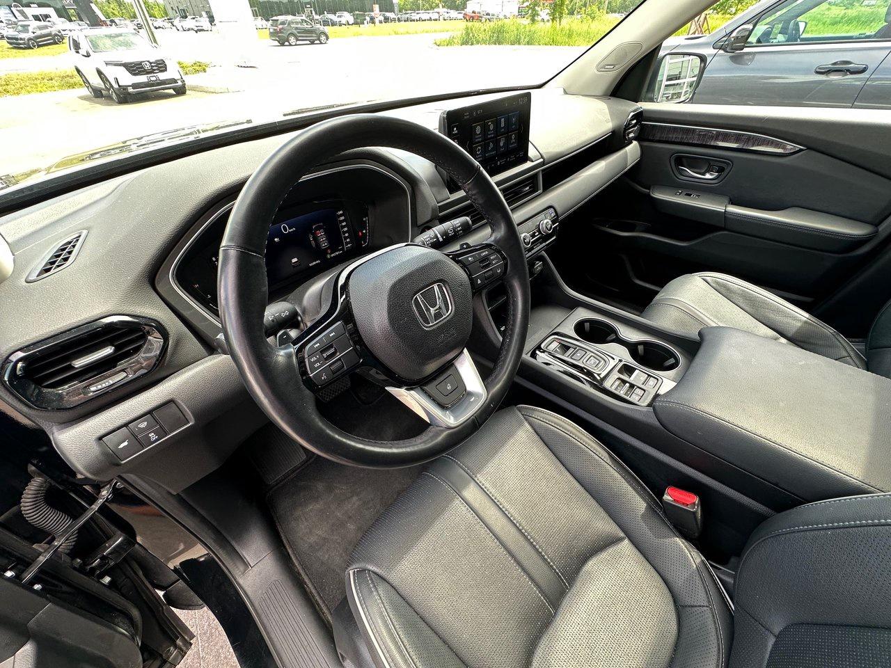 2023 Honda Pilot Touring Photo