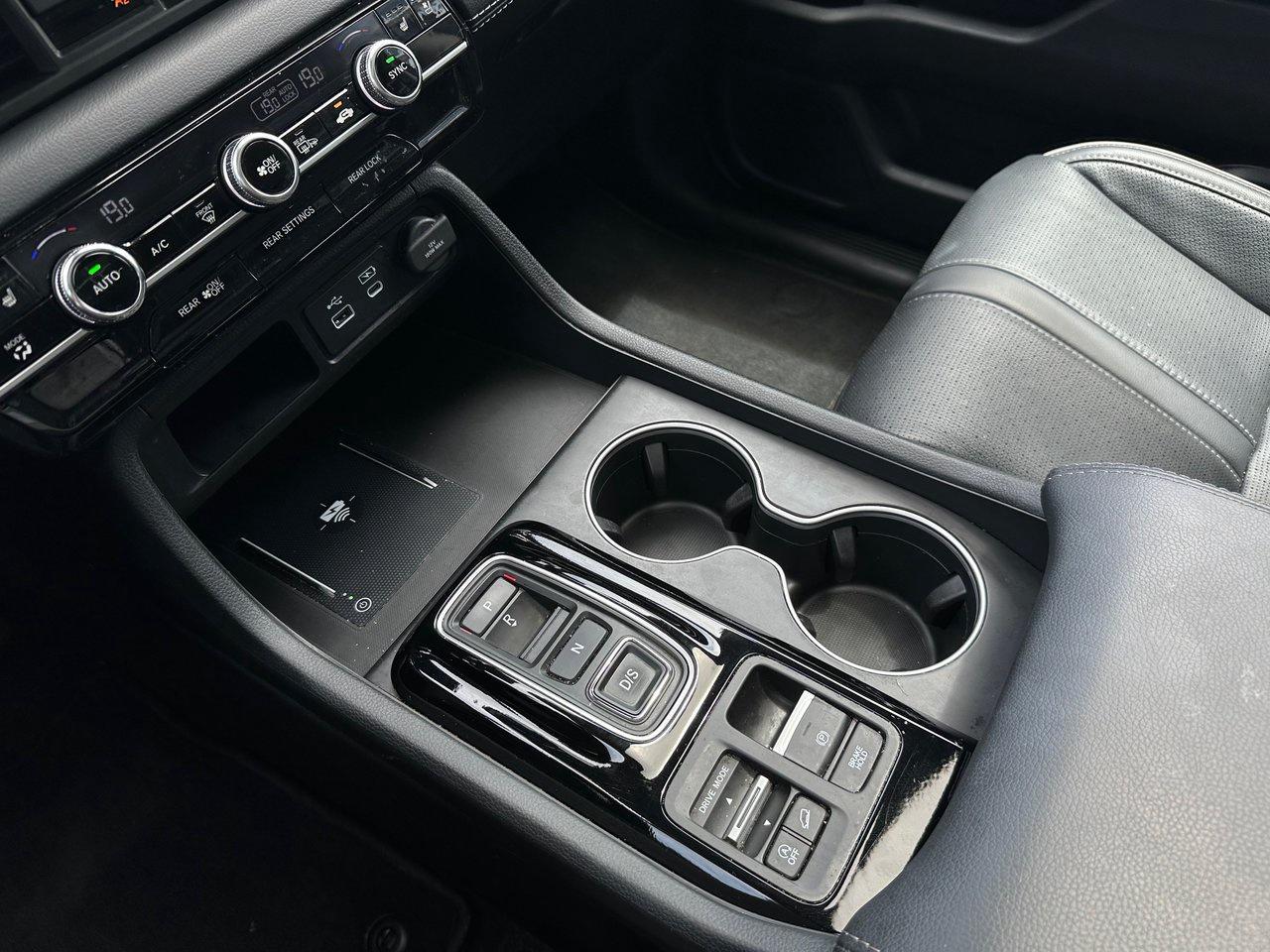 2023 Honda Pilot Touring Photo