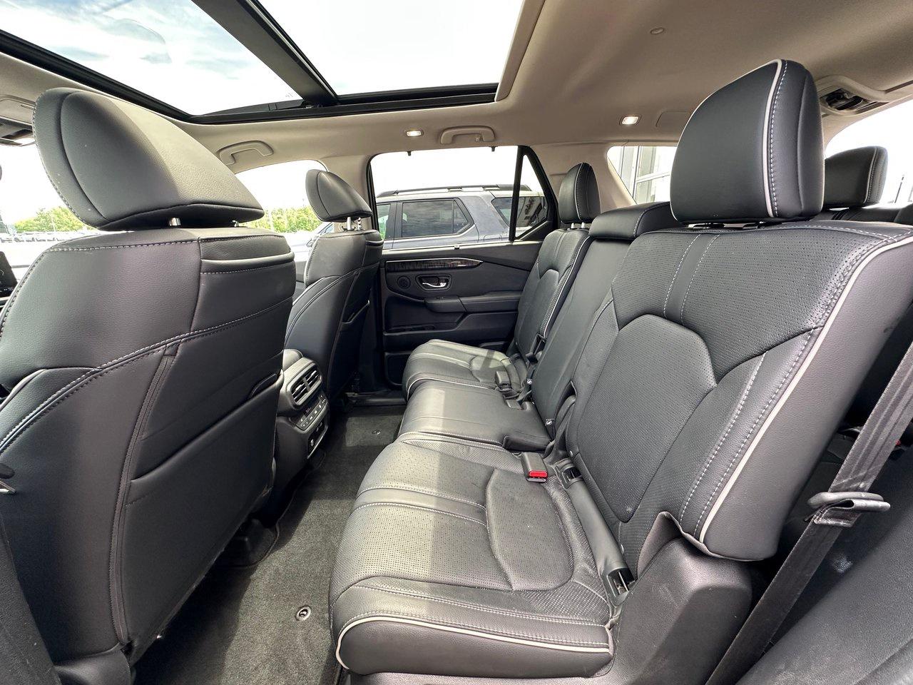 2023 Honda Pilot Touring Photo