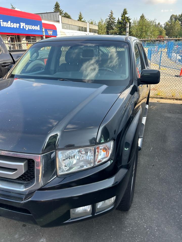 2011 Honda Ridgeline EX-L - Photo #3