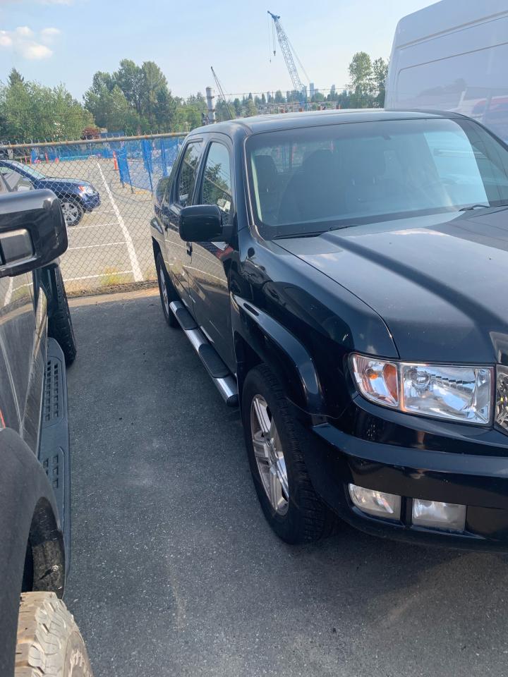 2011 Honda Ridgeline EX-L - Photo #2