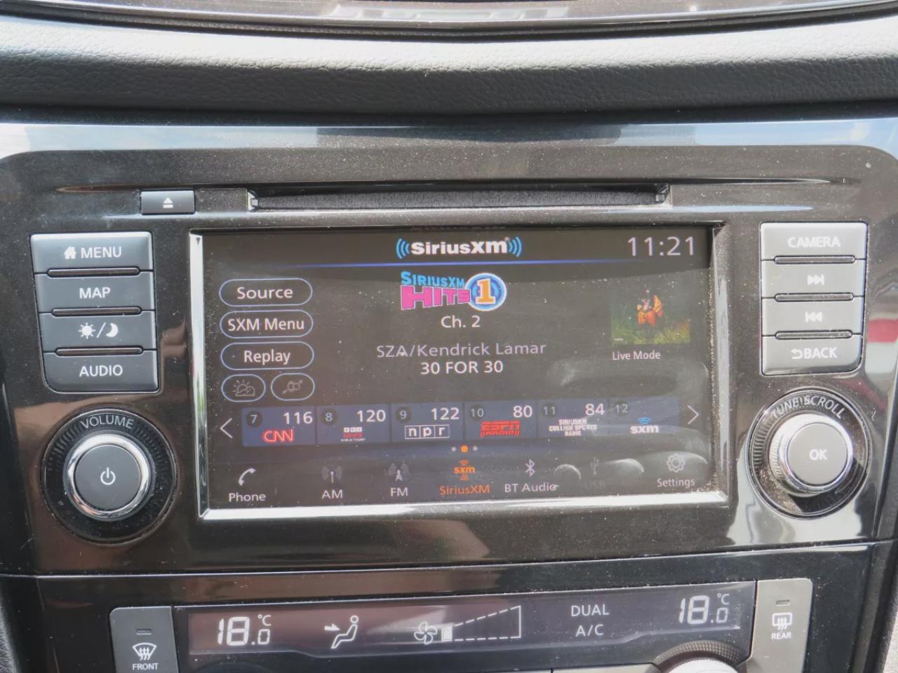 2019 Nissan Qashqai SL (**LOW KM!!**CLEAN TITLE/NO ACCIDENTS!!**SAFETY/CERTIFIED!!**AWD**ALLOY RIMS**LEATHER**SUNROOF**NAVIGATION**HEATED SEATS/STEERING WHEEL**DUAL CLIMATE CONTROL**PUSH BUTTON START**POWER SEATS**360 DEGREE REVERSE CAMERA**DIGITAL TOUCHSCREEN**LEATHER WRAPP Photo