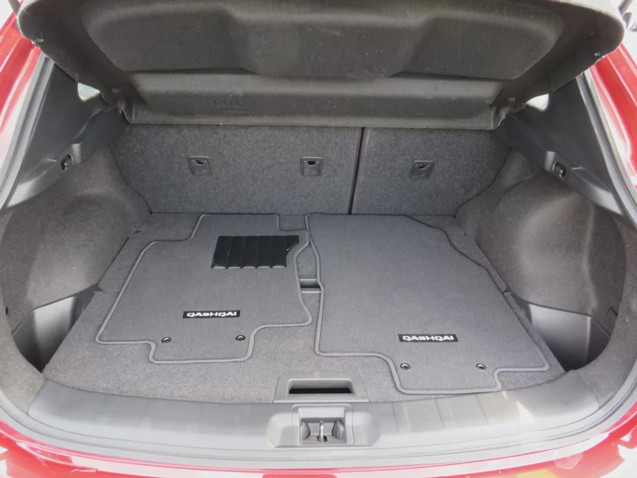 2019 Nissan Qashqai SL  | Low Km | Clean Title | No Accidents | Safety Certified | AWD | Alloy Rims | Leather | Sunroof | Navigation | Heated Seats | Heated Steering Wheel | Dual Climate Control | Push Button Start | Power Seats | 360 Degree Reverse Camera | Touchscreen Photo