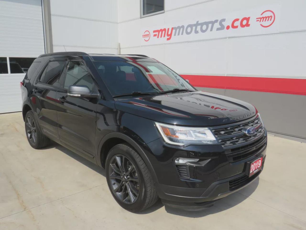 Used 2019 Ford Explorer XLT (**CLEAN TITLE/NO ACCIDENTS!!**SAFETY/CERTIFIED!!**AWD**REMOTE START**ALLOY RIMS**FOG LIGHTS**NAVIGATION**LEATHER TRIM**POWER SEATS**DIGITAL TOUCHSCREEN**REVERSE CAMERA**PUSH BUTTON START**CRUISE CONTROL**BLUETOOTH**) for sale in Tillsonburg, ON