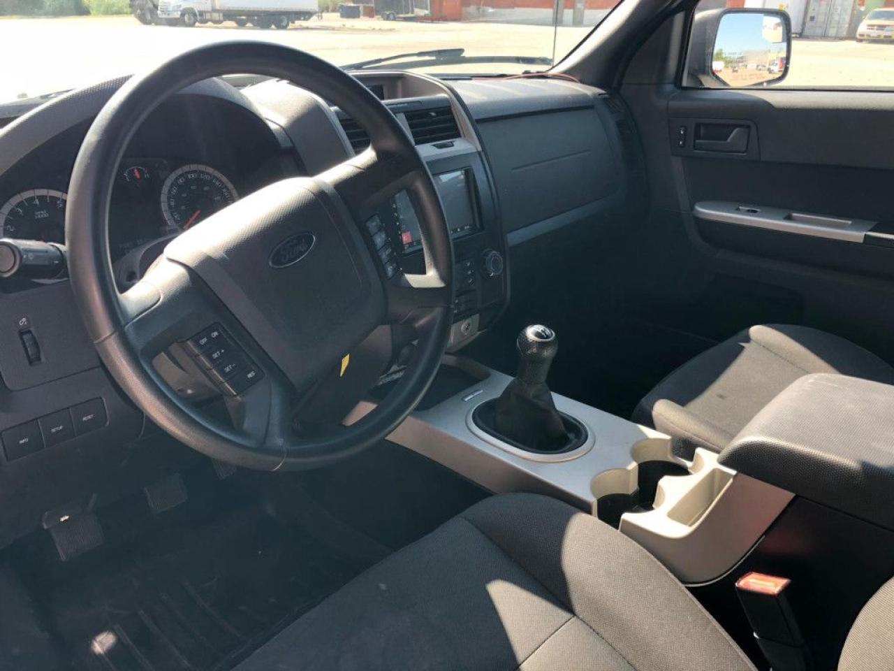 2011 Ford Escape XLT |MANUAL|UPGRADED INFOTAINMENT SYSTEM| - Photo #16