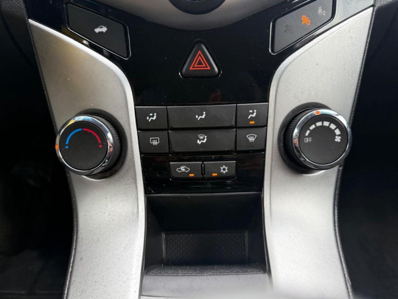 2015 Chevrolet Cruze LT | BACK-UP CAM | REMOTE STARTER | BLUETOOTH | - Photo #27