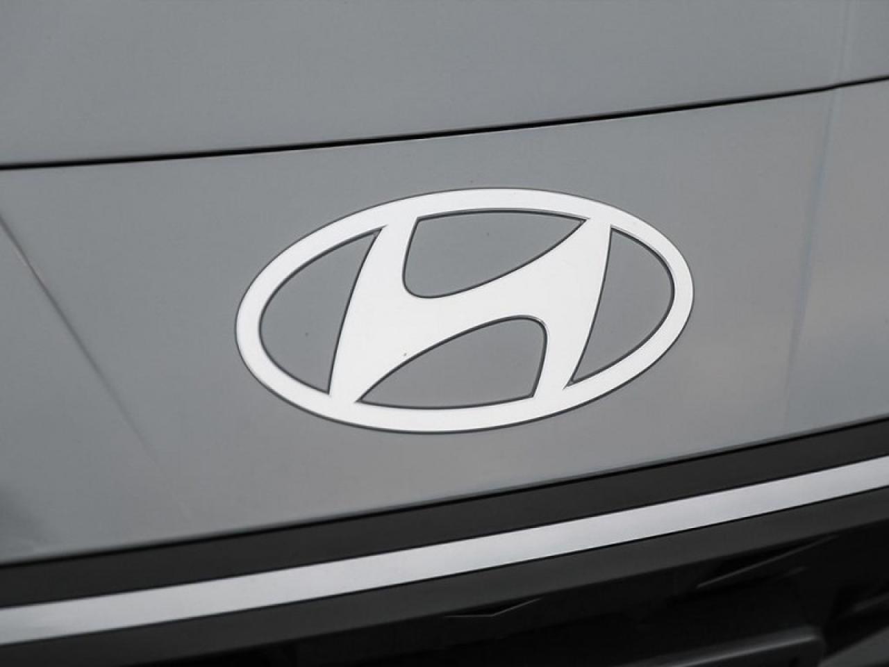 2025 Hyundai Elantra Luxury IVT  - Premium Audio - $110.97 /Wk Photo