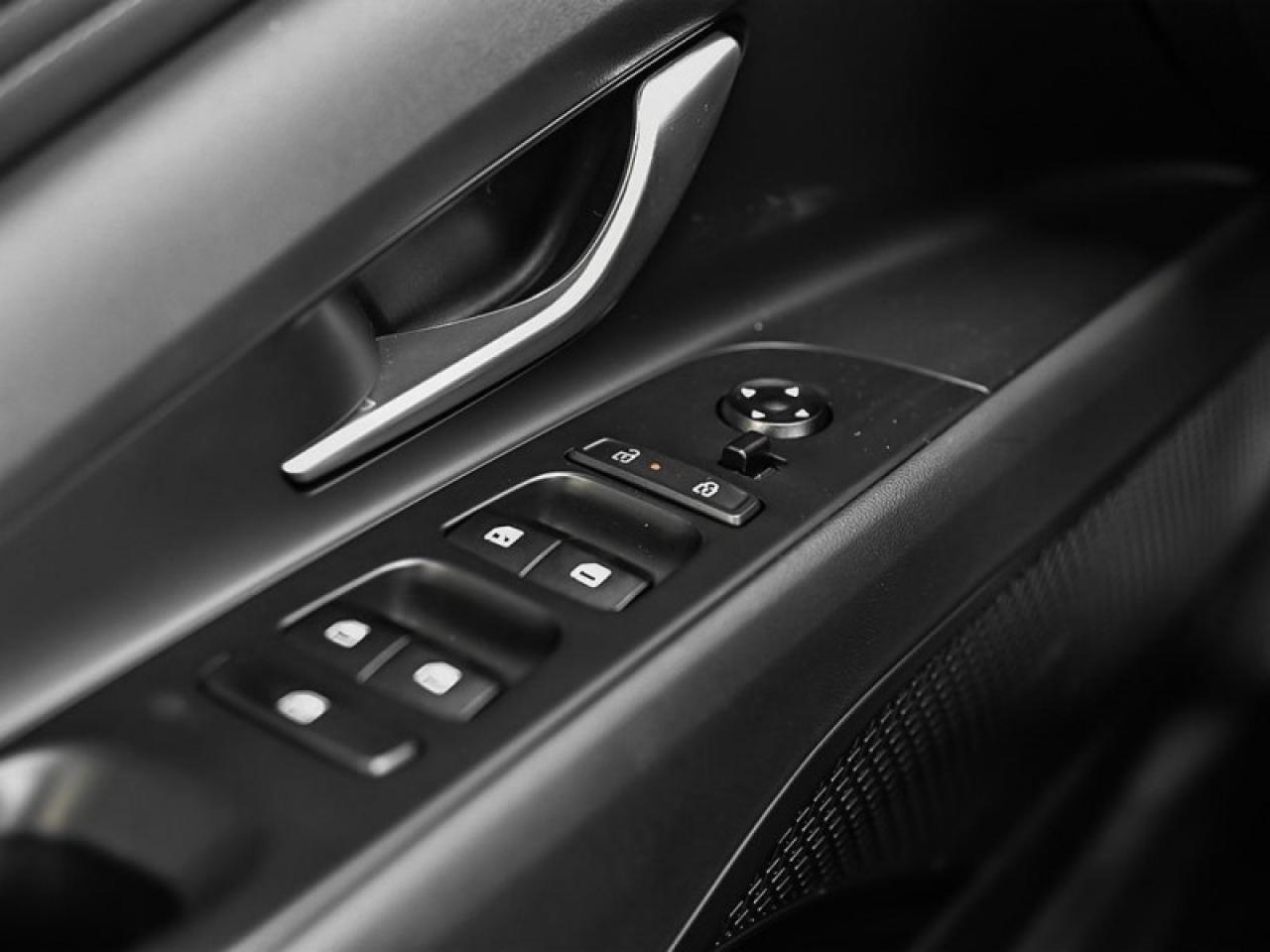 2025 Hyundai Elantra Luxury IVT  - Premium Audio - $110.97 /Wk Photo