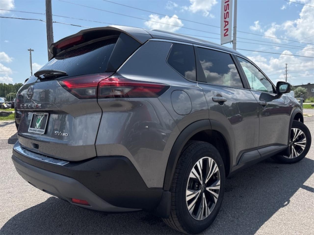 2023 Nissan Rogue SV Moonroof  BEST PRICE SV AROUND!!! Photo4